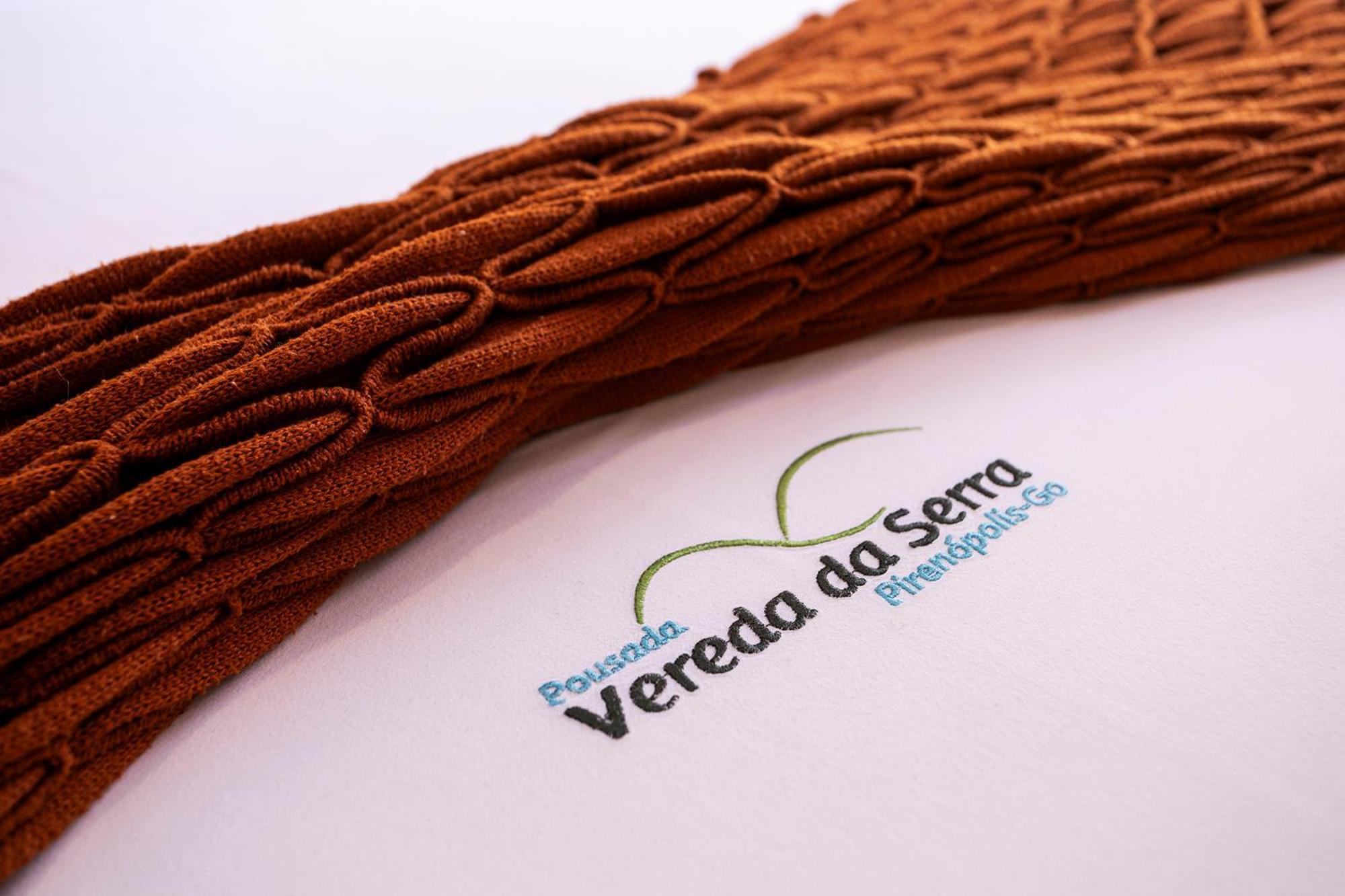 Pousada Vereda Da Serra ปิเรนนอโปลิส ภายนอก รูปภาพ